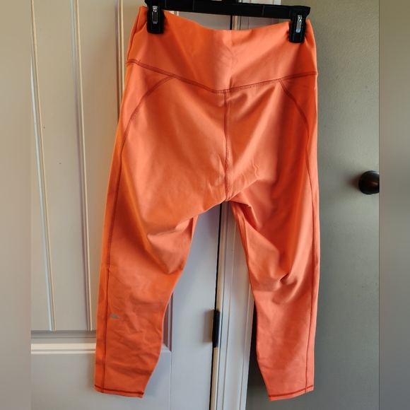 Fabletics Define PowerHold® Passion Orange High-Waisted 7/8 Leggings - Size XL - Picture 6 of 10
